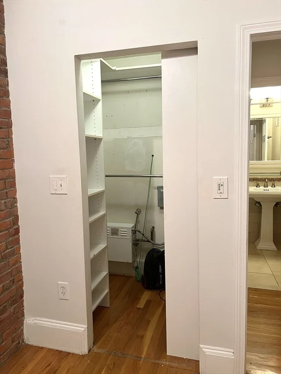 1 bed, 1 bath apartment for rent at 463 Commonwealth Ave Unit 7, Fenway — photo 8 of 14