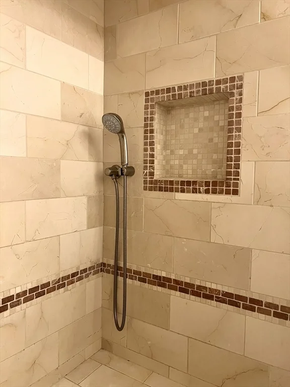 1 bed, 1 bath apartment for rent at 463 Commonwealth Ave Unit 7, Fenway — photo 11 of 14