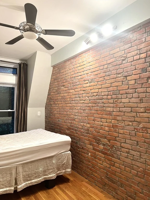 1 bed, 1 bath apartment for rent at 463 Commonwealth Ave Unit 7, Fenway — photo 7 of 14