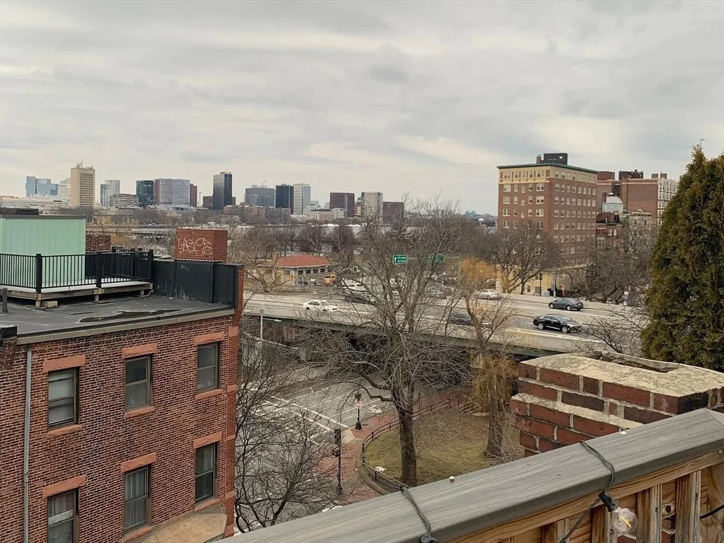 1 bed, 1 bath apartment for rent at 463 Commonwealth Unit 3, Back Bay — photo 9 of 9