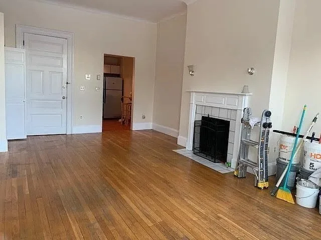 1 bed, 1 bath apartment for rent at 463 Commonwealth Unit 3, Back Bay — photo 3 of 9