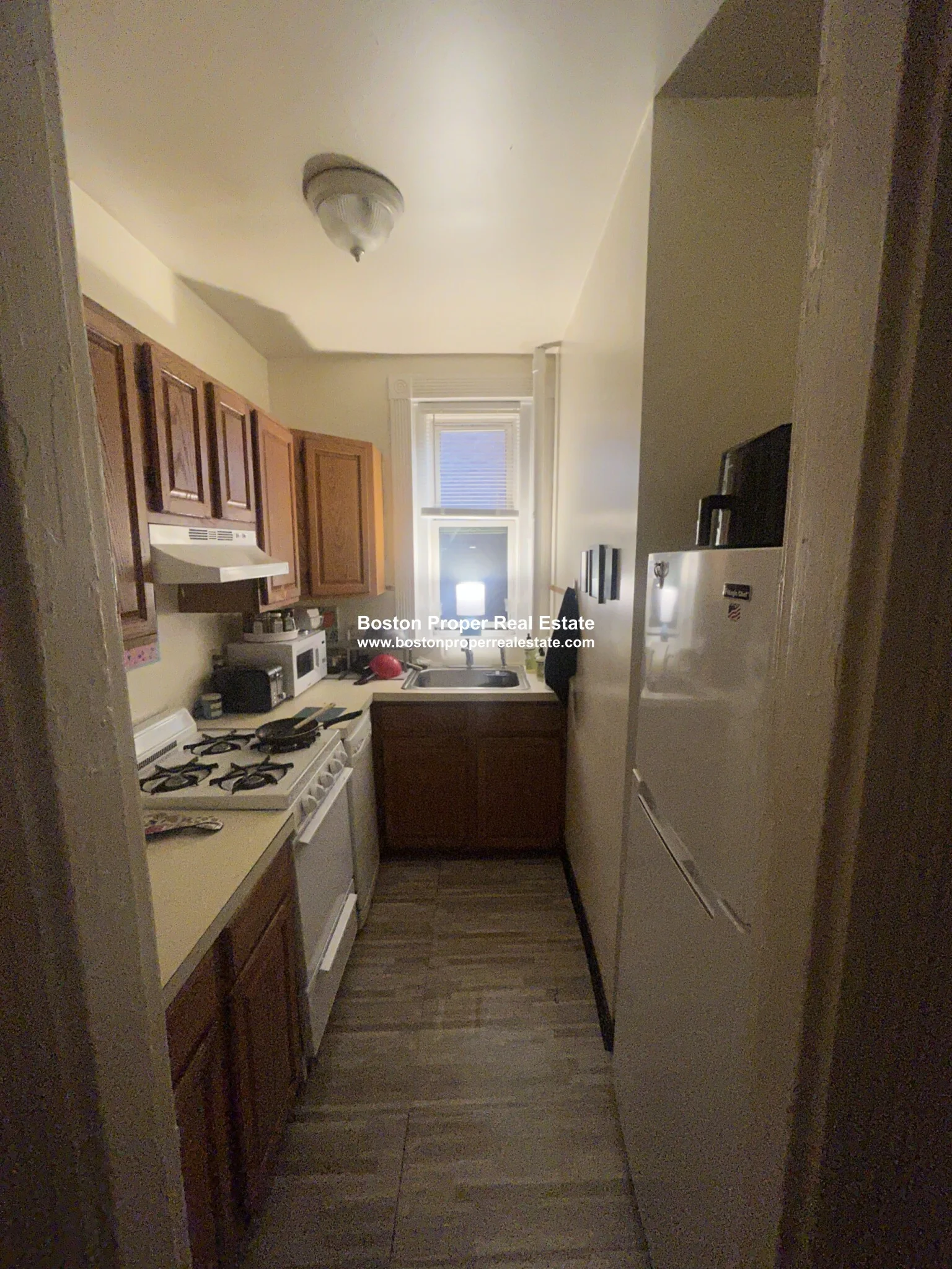 3 bed, 1 bath apartment for rent at 463 Park Dr Unit 17, Fenway