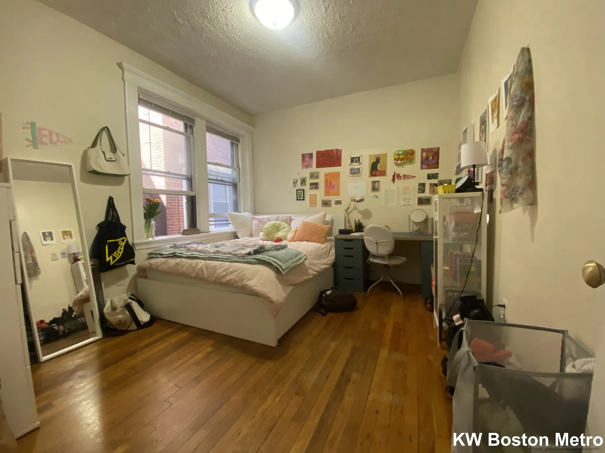 2 split bed, 1 bath apartment for rent at 463 Park Dr Unit 6, Fenway — photo 2 of 8