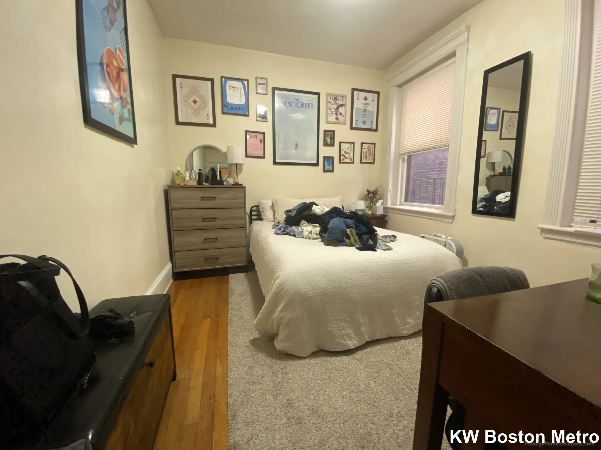 2 split bed, 1 bath apartment for rent at 463 Park Dr Unit 6, Fenway — photo 3 of 8