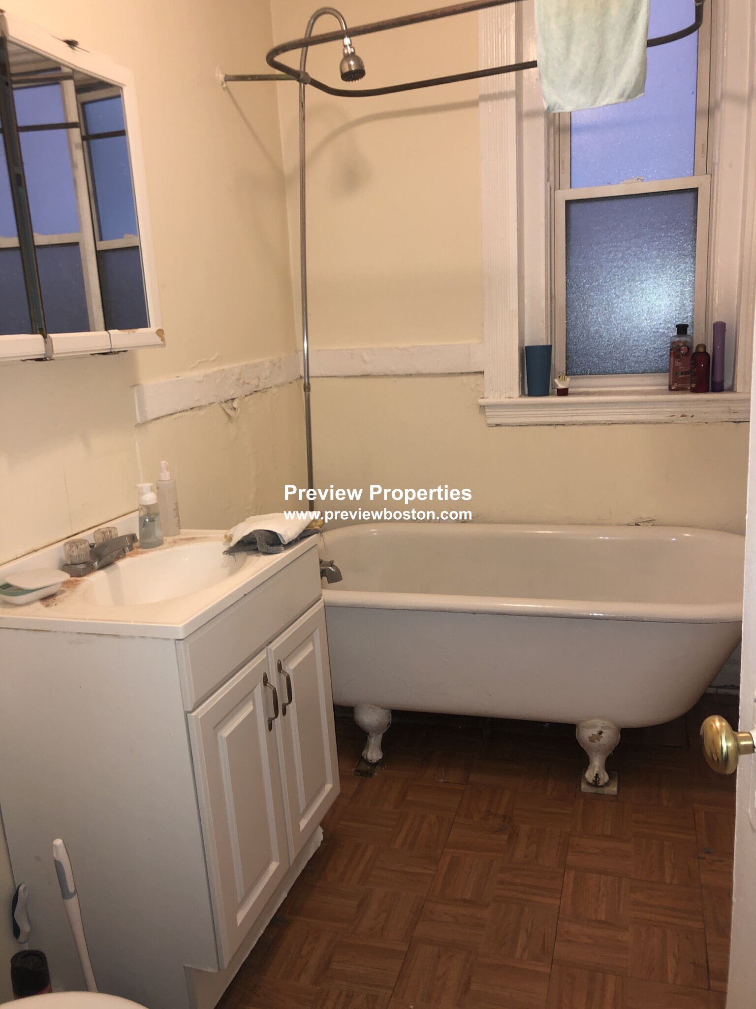 2 bed, 1 bath apartment for rent at 463 Park Dr Unit 8P, Fenway — photo 3 of 4
