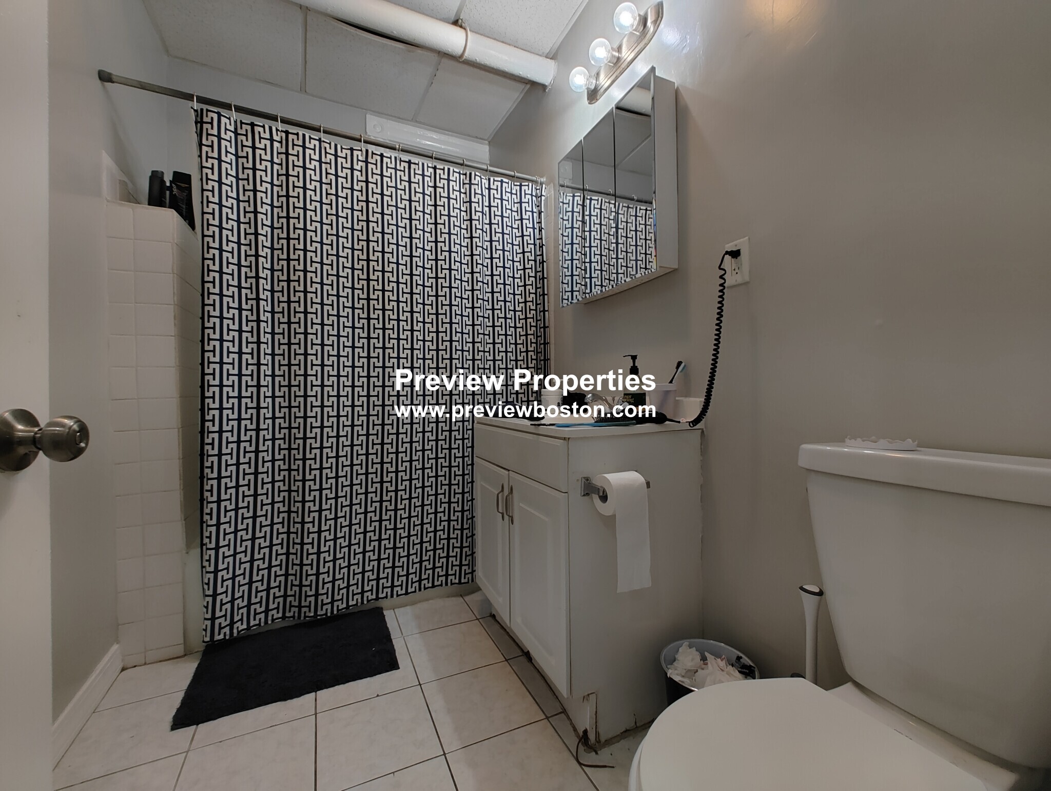 3 bed, 1 bath apartment for rent at 463 Park Dr Unit BP, Fenway — photo 5 of 7