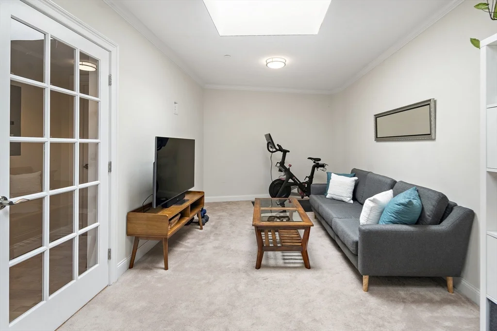 3 bed, 3 bath apartment for rent at 463 Rutherford Ave Unit 401, Charlestown — photo 18 of 26