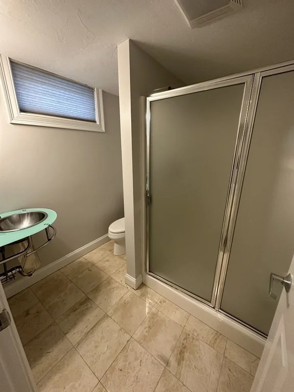 3 bed, 3 bath apartment for rent at 463 Sherman, Canton Junction — photo 16 of 22