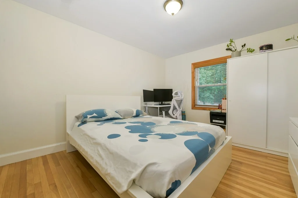 2 bed, 1 bath apartment for rent at 4635 Washington St Unit 4, Roslindale — photo 13 of 19