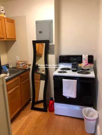 1 bed, 1 bath apartment for rent at 464 Beacon St Unit 3F, Back Bay — photo 7 of 16