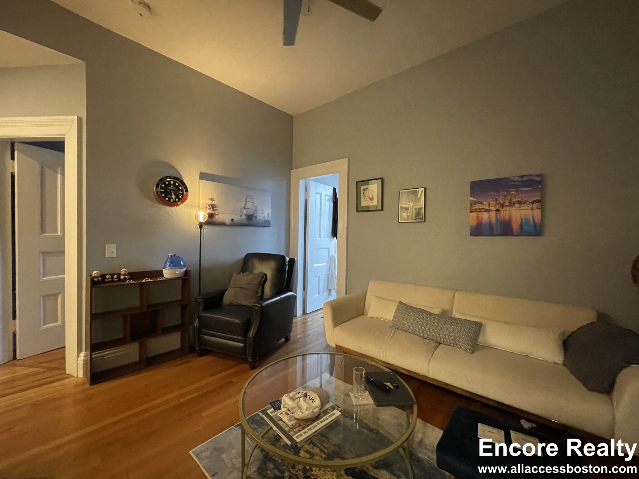 1.5 bed, 1 bath apartment for rent at 464 Beacon St Unit 3M, Back Bay — photo 8 of 27