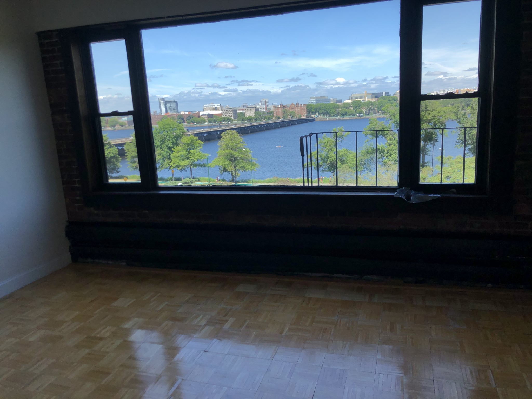 1 bed, 1 bath apartment for rent at 464 Beacon St Unit 4R, Back Bay