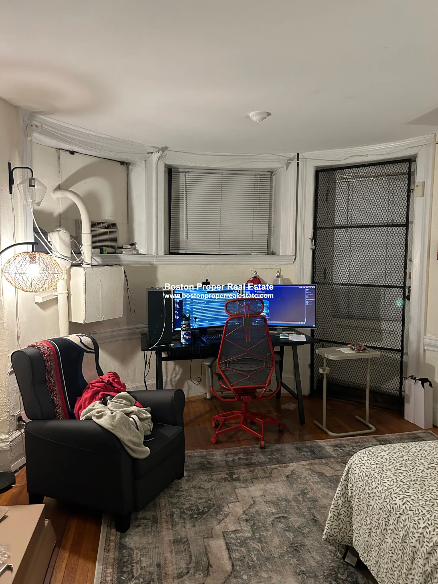 Studio bed, 1 bath apartment for rent at 464 Beacon St Unit Bf, Back Bay — photo 6 of 8