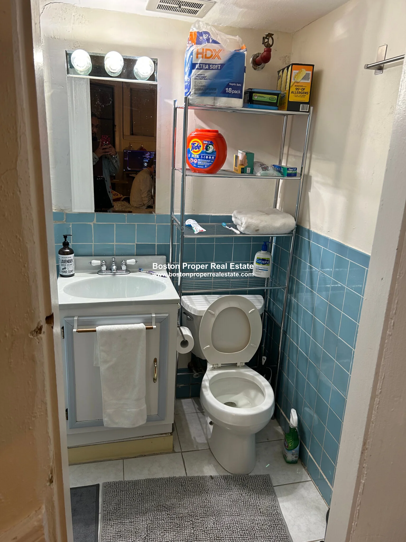 Studio bed, 1 bath apartment for rent at 464 Beacon St Unit Bf, Back Bay — photo 7 of 8