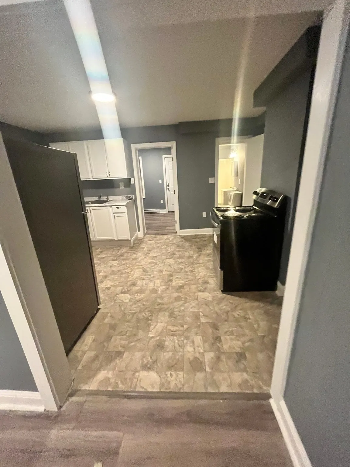 2 bed, 1 bath apartment for rent at 464 Central St Unit 2R, Lowell — photo 3 of 10