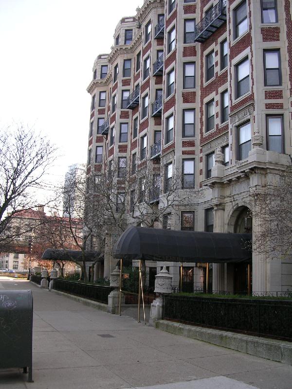 2 bed, 2 bath apartment for rent at 464 Commonwealth Ave Unit 37, Fenway — photo 8 of 9