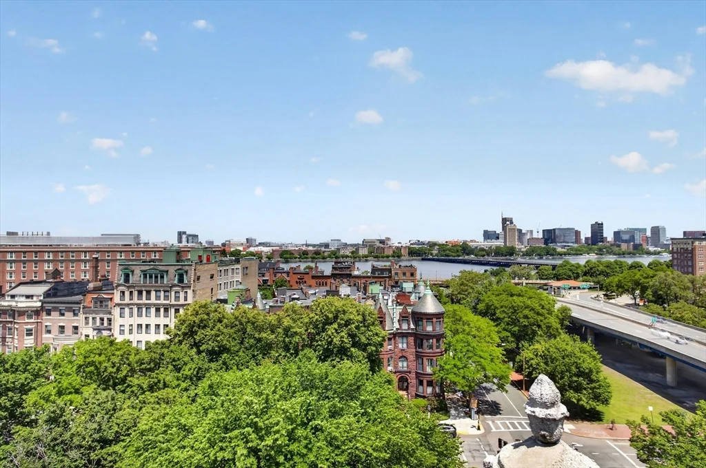 2 bed, 1 bath apartment for rent at 464 Commonwealth Ave Unit 51, Fenway — photo 17 of 19