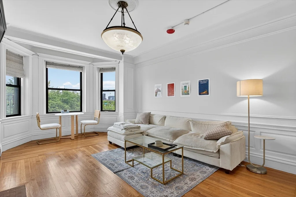 2 bed, 1 bath apartment for rent at 464 Commonwealth Ave Unit 51, Fenway — photo 8 of 19