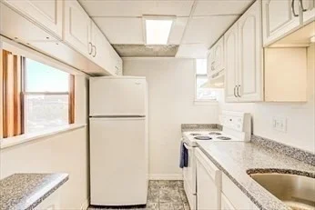 3 bed, 2 bath apartment for rent at 464 Commonwealth Ave Unit 53, Fenway — photo 8 of 18