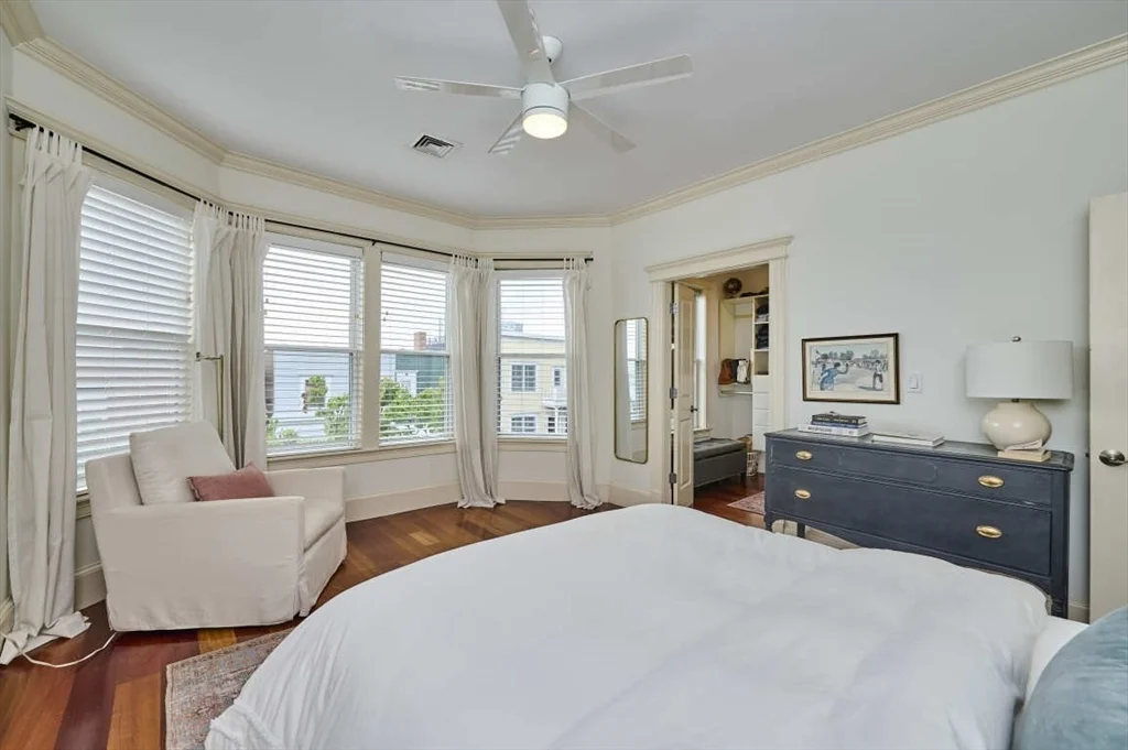 2 bed, 1 bath apartment for rent at 464 East 6th St Unit 2, South Boston — photo 10 of 12