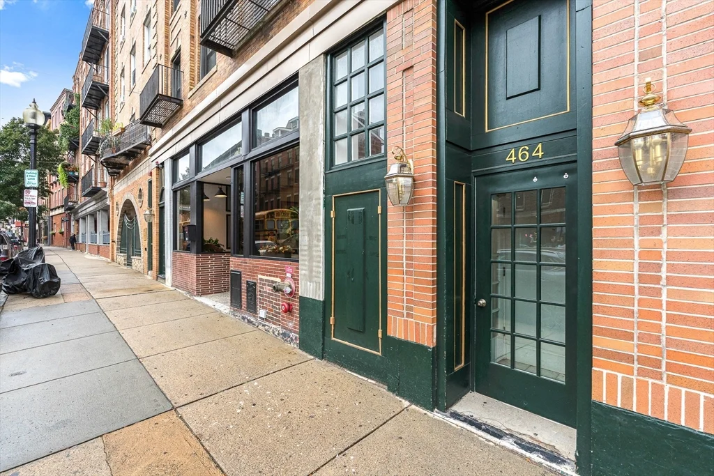1 bed, 1 bath apartment for rent at 464 Hanover St Unit 9A, Waterfront — photo 11 of 11