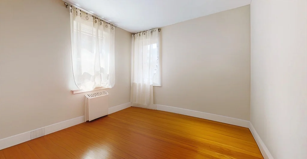 2 bed, 1 bath apartment for rent at 465 Arborway Unit 13, Jamaica Plain — photo 8 of 10