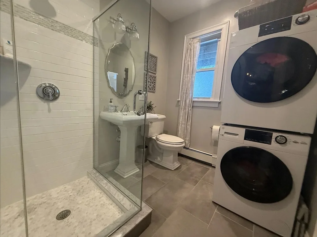 3 bed, 2 bath apartment for rent at 465 Ashmont Unit 2, Dorchester — photo 11 of 15