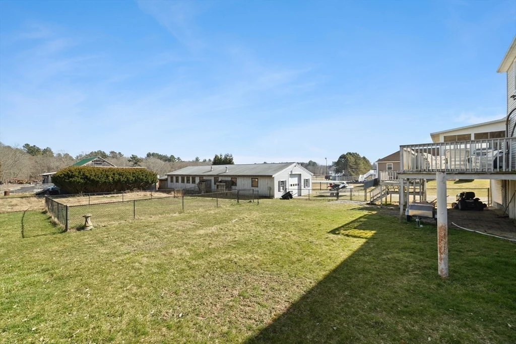 4 bed, 1 bath apartment for rent at 465 Church St, Raynham — photo 2 of 12