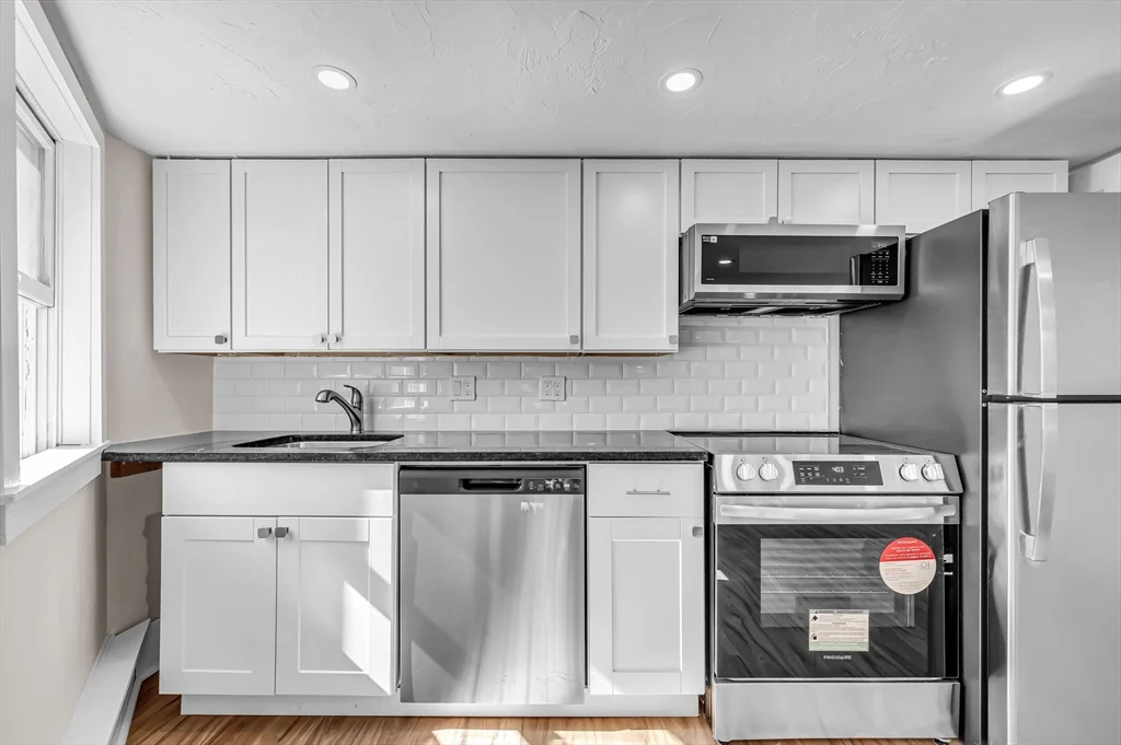 1 bed, 1 bath apartment for rent at 465 East Eight Unit 1, South Boston — photo 2 of 29