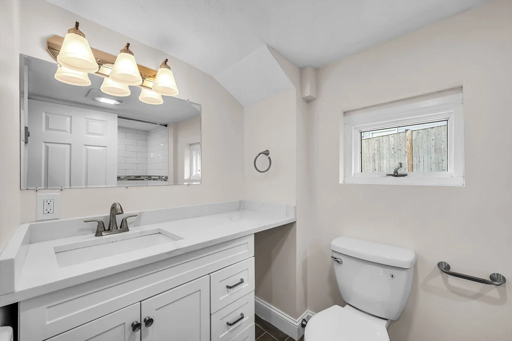 1 bed, 1 bath apartment for rent at 465 East Eight Unit 1, South Boston — photo 8 of 29