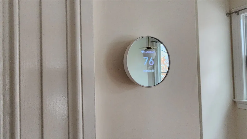 3 bed, 2 bath apartment for rent at 465 Huron Ave Unit 2, West Cambridge — photo 10 of 28