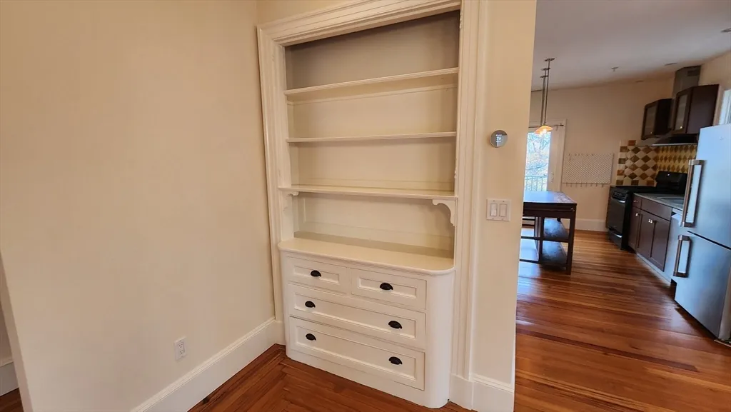 3 bed, 2 bath apartment for rent at 465 Huron Ave Unit 2, West Cambridge — photo 9 of 28