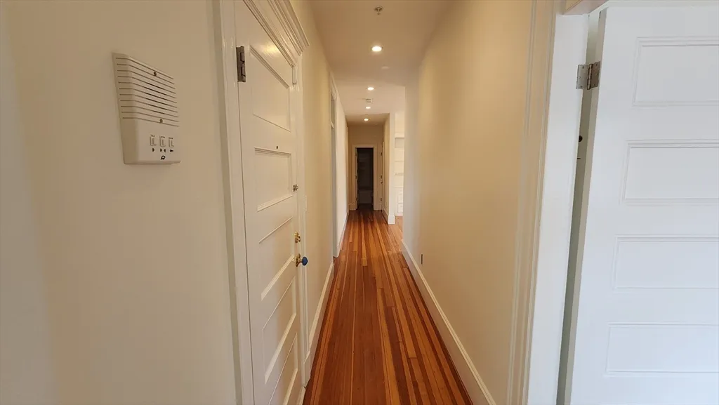 3 bed, 2 bath apartment for rent at 465 Huron Ave Unit 2, West Cambridge — photo 3 of 28