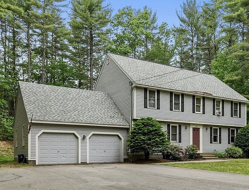 2 bed, 1 bath apartment for rent at 465 Nashua Rd Unit B, Groton