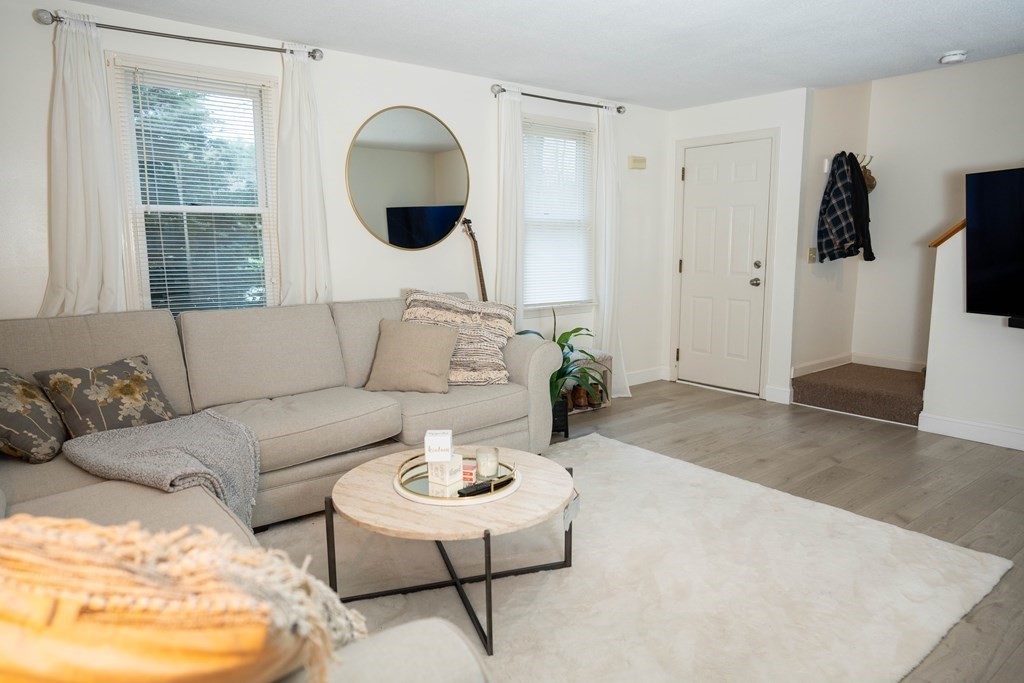 2 bed, 1 bath apartment for rent at 465 Nashua Rd Unit B, Groton — photo 8 of 20