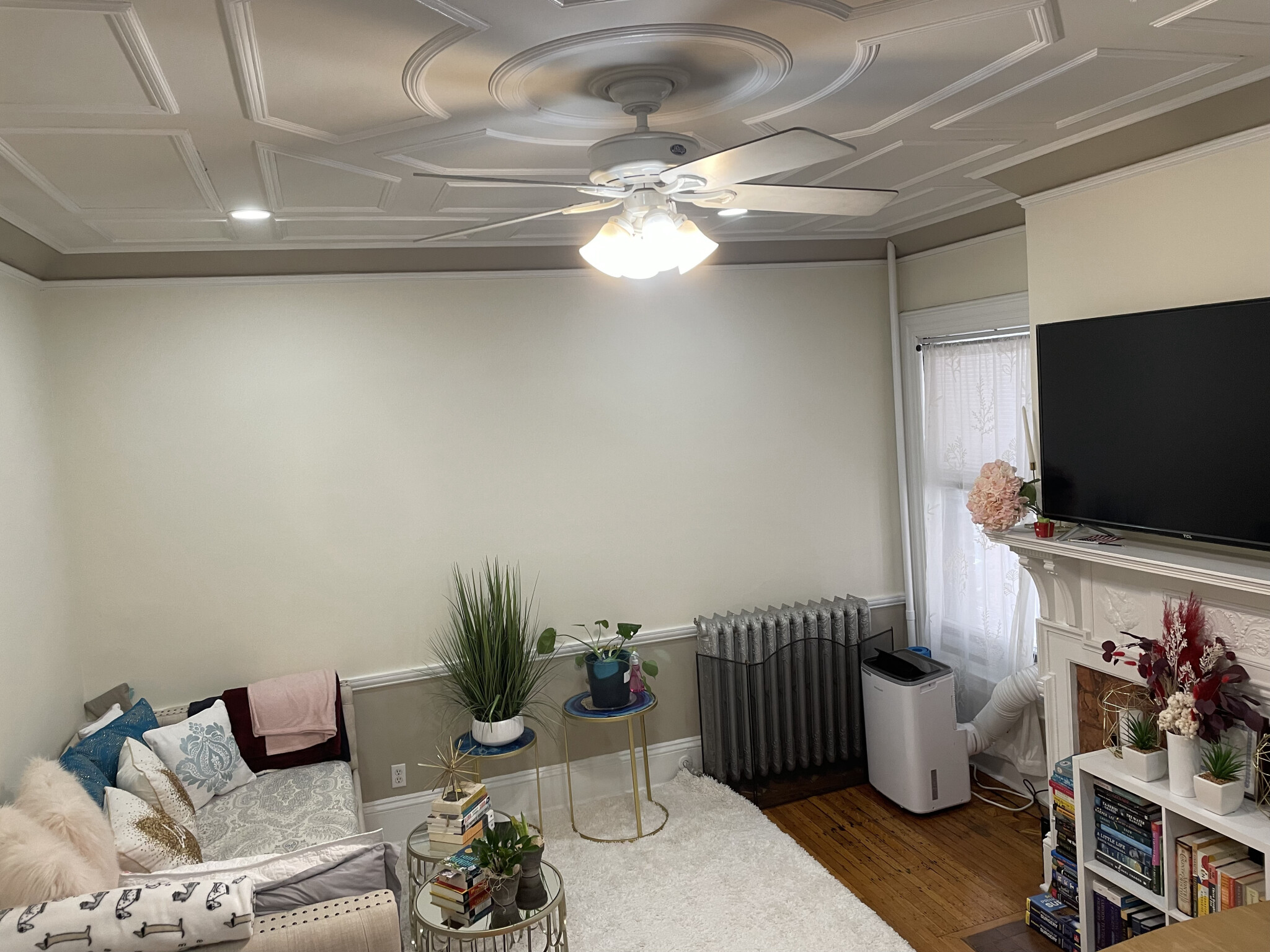1 bed, 1 bath apartment for rent at 465 Park Dr Unit 10, Fenway