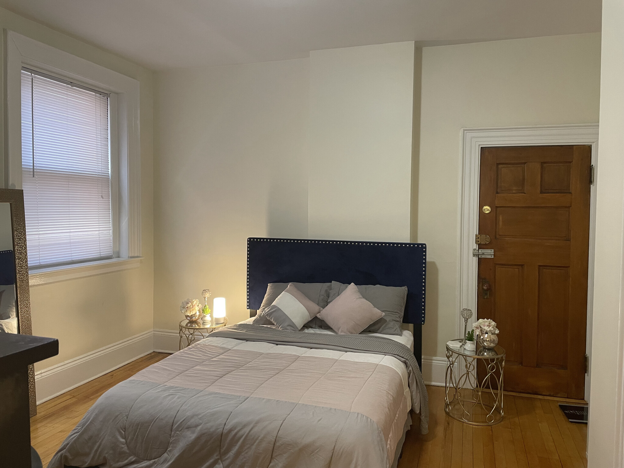 1 bed, 1 bath apartment for rent at 465 Park Dr Unit 10, Fenway — photo 5 of 6