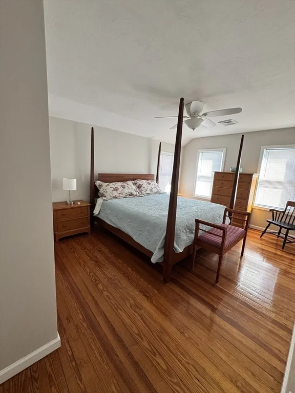 3 bed, 2 bath apartment for rent at 465 Union St Unit 1, West — photo 18 of 40
