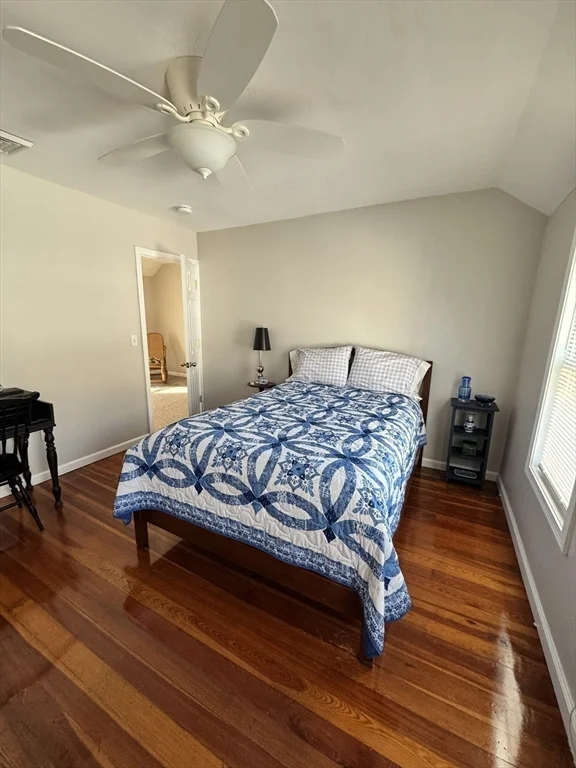 3 bed, 2 bath apartment for rent at 465 Union St Unit 1, West — photo 24 of 40