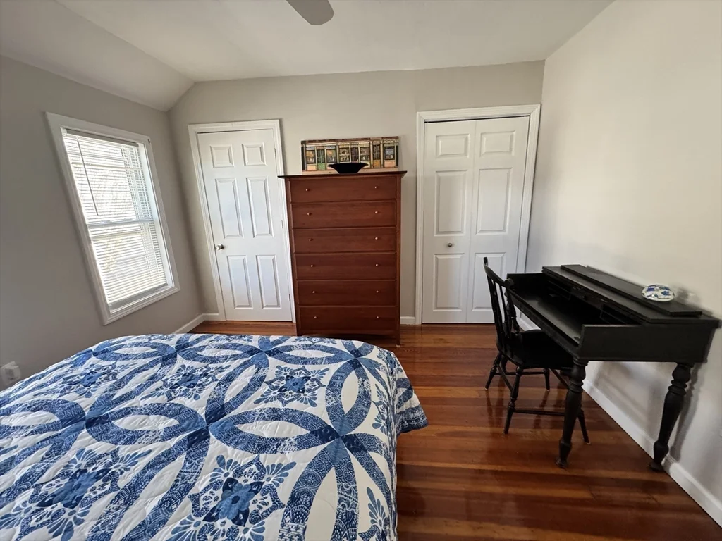 3 bed, 2 bath apartment for rent at 465 Union St Unit 1, West — photo 25 of 40