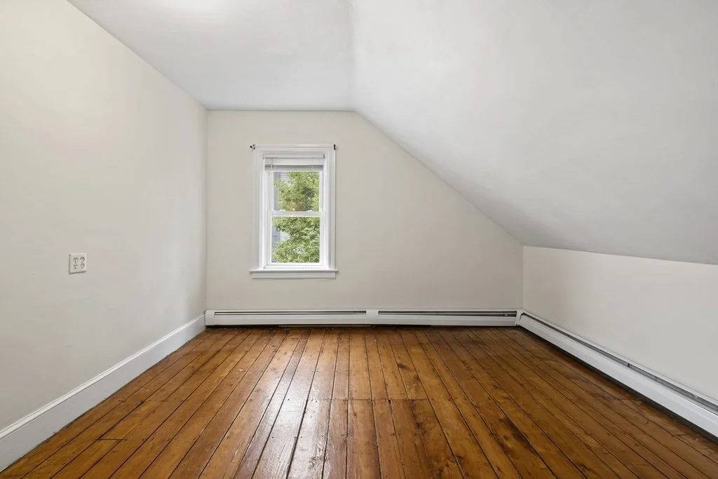 6 bed, 2 bath apartment for rent at 465 West Fountain St Unit 2, Providence — photo 13 of 22