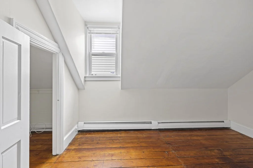 6 bed, 2 bath apartment for rent at 465 West Fountain St Unit 2, Providence — photo 16 of 22