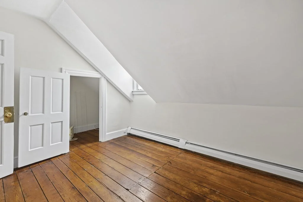 6 bed, 2 bath apartment for rent at 465 West Fountain St Unit 2, Providence — photo 15 of 22