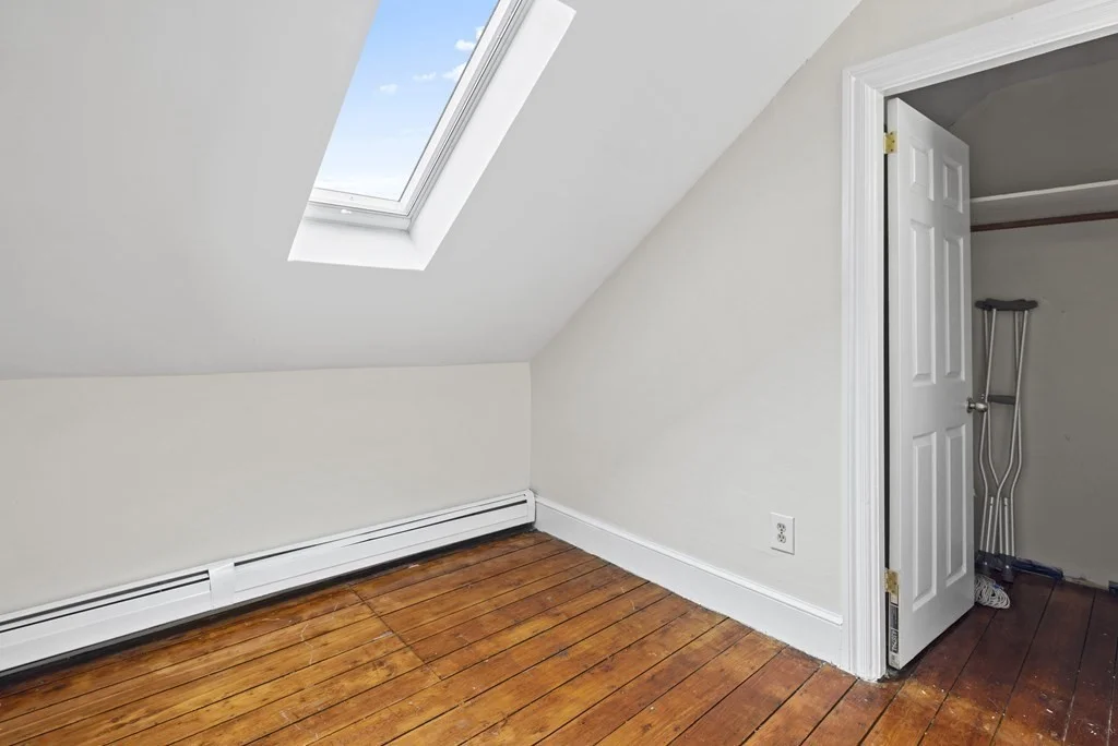 6 bed, 2 bath apartment for rent at 465 West Fountain St Unit 2, Providence — photo 17 of 22