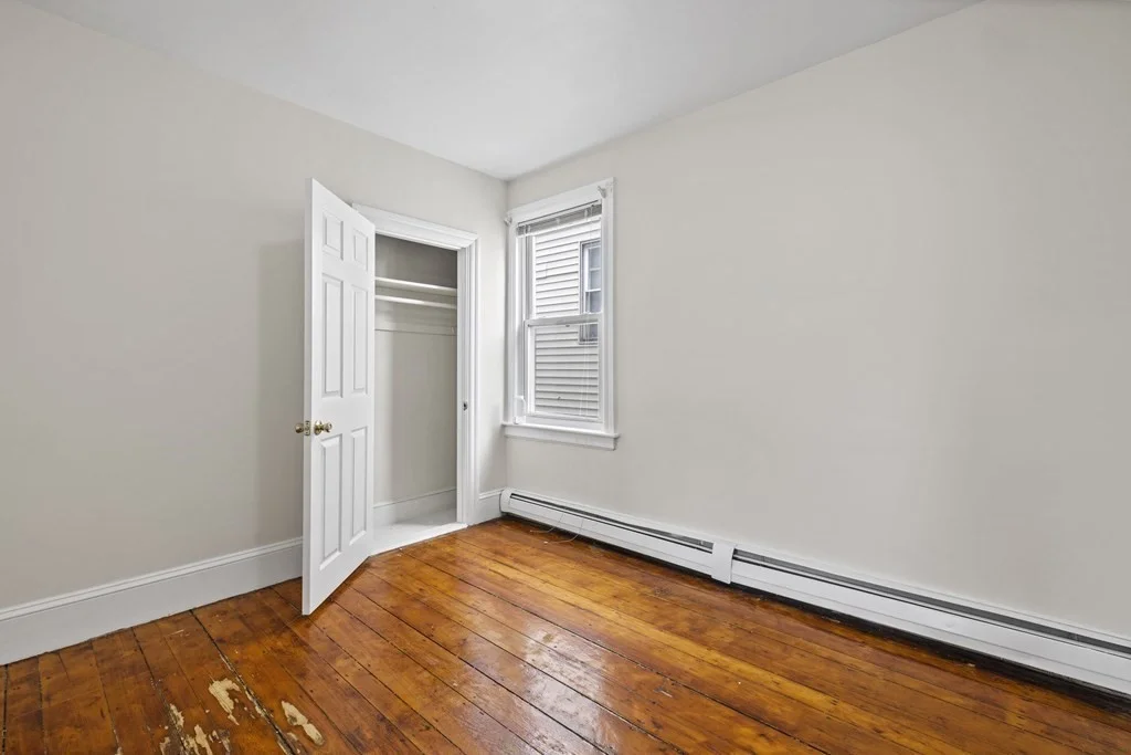 6 bed, 2 bath apartment for rent at 465 West Fountain St Unit 2, Providence — photo 9 of 22