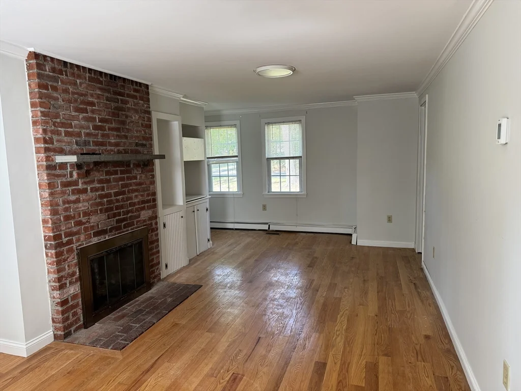 3 bed, 1 bath apartment for rent at 466 Center St Unit B, Hanover — photo 9 of 10