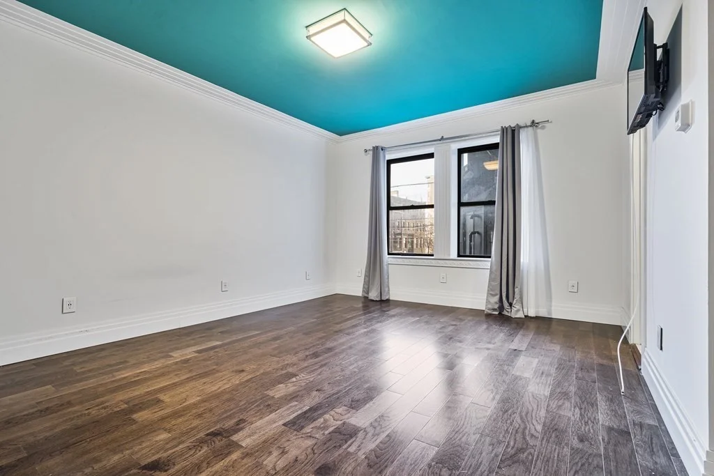 Studio bed, 1 bath apartment for rent at 466 Commonwealth Ave Unit 204, Fenway — photo 2 of 12