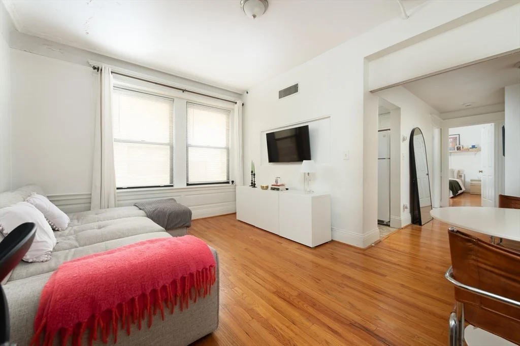 1 bed, 1 bath apartment for rent at 466 Commonwealth Ave Unit 206, Fenway — photo 8 of 22