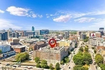 3 bed, 1 bath apartment for rent at 466 Commonwealth Ave Unit 301, Fenway — photo 16 of 17