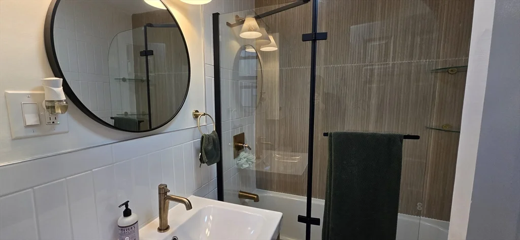 Studio bed, 1 bath apartment for rent at 466 Commonweatlh Unit 807, Fenway — photo 10 of 33